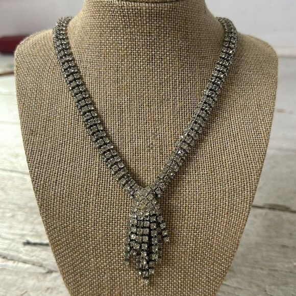 Vintage 50s Dazzling Rhinestone Fringe Necklace - Picture 1 of 13
